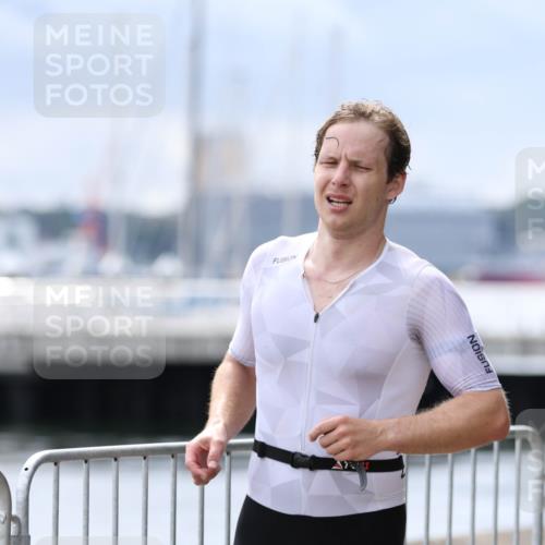 16.08.2026 - KN Förde Triathlon 2026 Antke Förster http://msf.ph/oto/10003414 16.08.2026 13:16:53 Laufen  meine-sportfotos.de