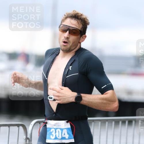 16.08.2026 - KN Förde Triathlon 2026 Antke Förster http://msf.ph/oto/10003419 16.08.2026 11:36:46 Laufen 304 meine-sportfotos.de
