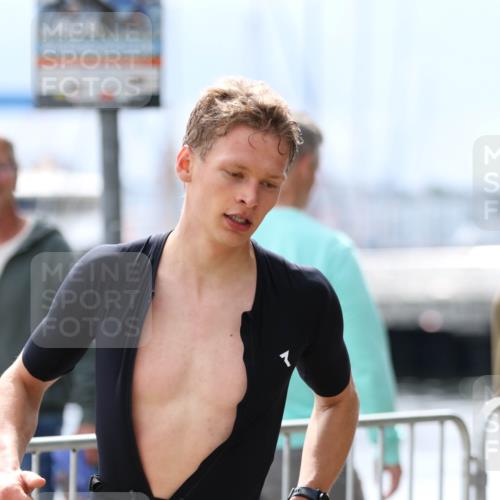 16.08.2026 - KN Förde Triathlon 2026 Antke Förster http://msf.ph/oto/10003432 16.08.2026 13:21:51 Laufen 2026, 505, 7 meine-sportfotos.de