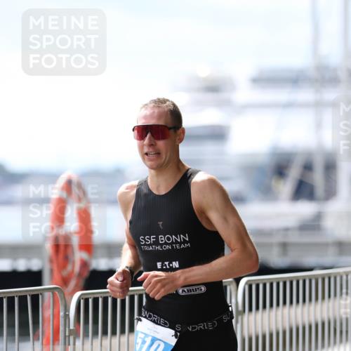 16.08.2026 - KN Förde Triathlon 2026 Antke Förster http://msf.ph/oto/10003441 16.08.2026 13:22:14 Laufen 10, 70 meine-sportfotos.de