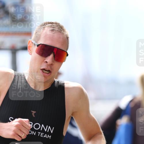 16.08.2026 - KN Förde Triathlon 2026 Antke Förster http://msf.ph/oto/10003450 16.08.2026 13:22:16 Laufen  meine-sportfotos.de