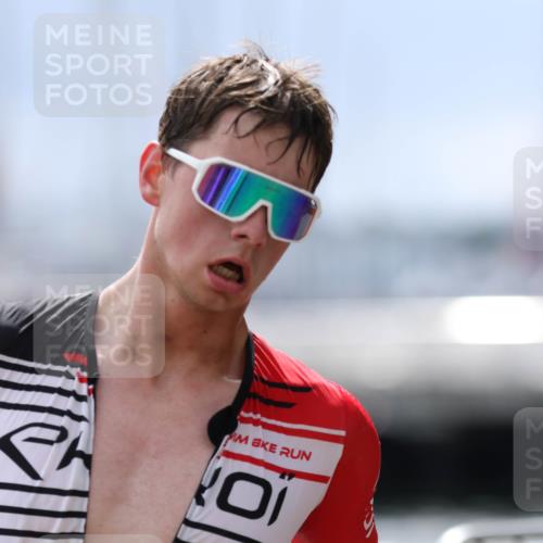 16.08.2026 - KN Förde Triathlon 2026 Antke Förster http://msf.ph/oto/10003468 16.08.2026 13:22:55 Laufen  meine-sportfotos.de