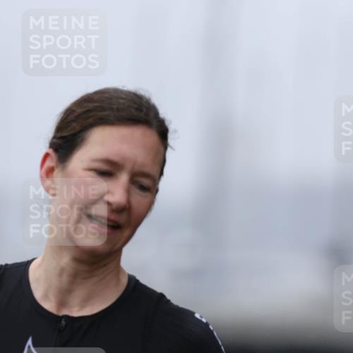 16.08.2026 - KN Förde Triathlon 2026 Antke Förster http://msf.ph/oto/10003481 16.08.2026 09:57:43 Laufen  meine-sportfotos.de
