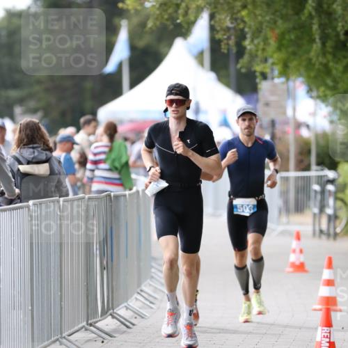 16.08.2026 - KN Förde Triathlon 2026 Antke Förster http://msf.ph/oto/10003498 16.08.2026 13:24:40 Laufen 503 meine-sportfotos.de