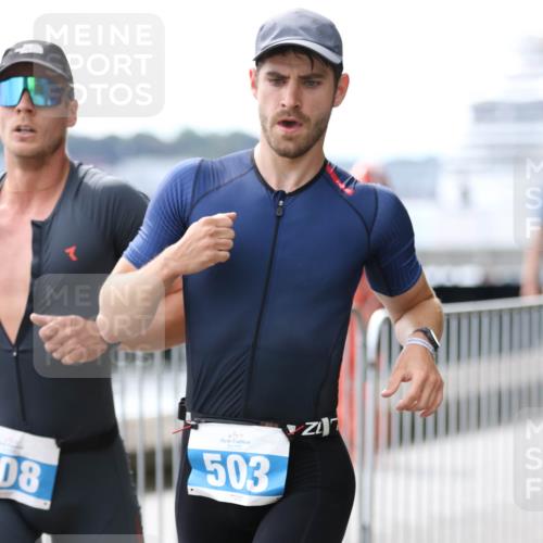 16.08.2026 - KN Förde Triathlon 2026 Antke Förster http://msf.ph/oto/10003519 16.08.2026 13:24:47 Laufen 08, 503 meine-sportfotos.de