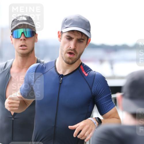 16.08.2026 - KN Förde Triathlon 2026 Antke Förster http://msf.ph/oto/10003522 16.08.2026 13:24:48 Laufen 2026, 508, 503 meine-sportfotos.de