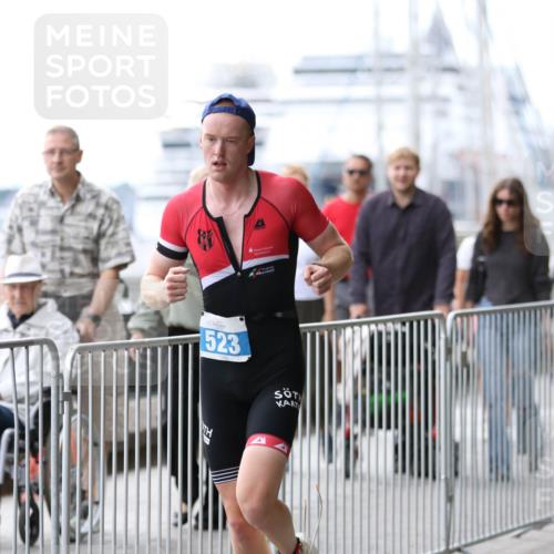 16.08.2026 - KN Förde Triathlon 2026 Antke Förster http://msf.ph/oto/10003549 16.08.2026 13:25:32 Laufen 523 meine-sportfotos.de