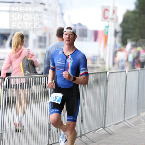 16.08.2026 - KN Förde Triathlon 2026 Antke Förster http://msf.ph/oto/10003575 16.08.2026 11:41:41 Laufen 07 meine-sportfotos.de