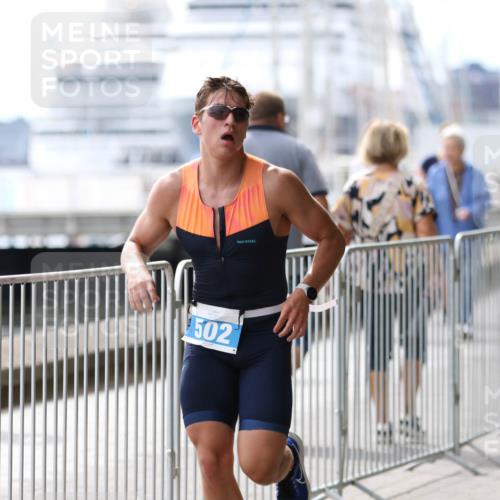 16.08.2026 - KN Förde Triathlon 2026 Antke Förster http://msf.ph/oto/10003588 16.08.2026 13:26:04 Laufen 502 meine-sportfotos.de