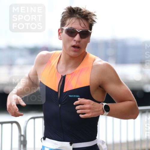16.08.2026 - KN Förde Triathlon 2026 Antke Förster http://msf.ph/oto/10003597 16.08.2026 13:26:06 Laufen 502 meine-sportfotos.de