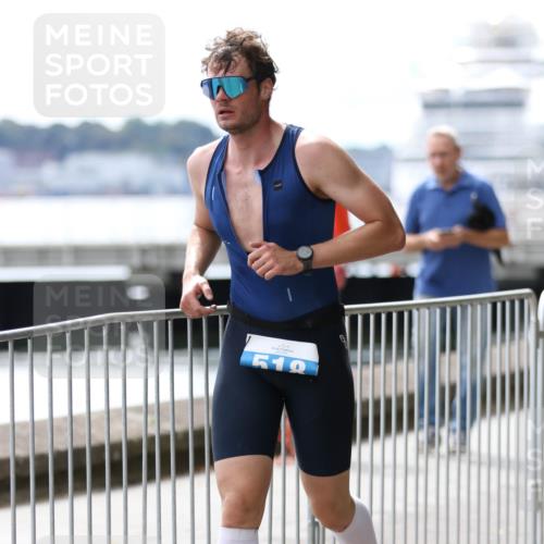 16.08.2026 - KN Förde Triathlon 2026 Antke Förster http://msf.ph/oto/10003603 16.08.2026 13:26:08 Laufen 519 meine-sportfotos.de