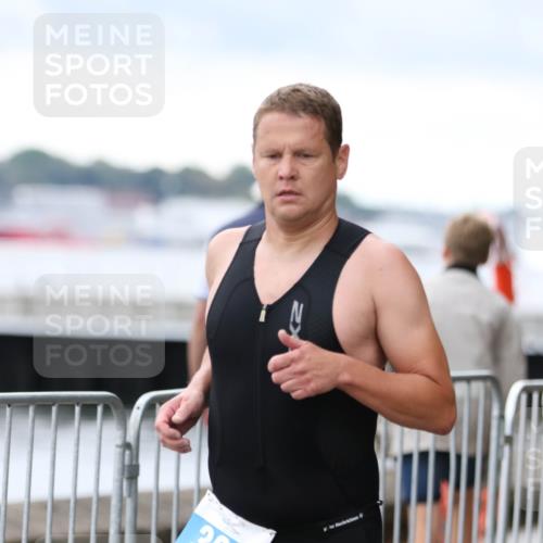 16.08.2026 - KN Förde Triathlon 2026 Antke Förster http://msf.ph/oto/10003614 16.08.2026 11:42:20 Laufen 2, 301, 2 meine-sportfotos.de