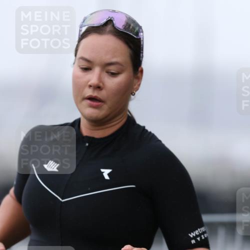 16.08.2026 - KN Förde Triathlon 2026 Antke Förster http://msf.ph/oto/10003646 16.08.2026 10:03:20 Laufen 2 meine-sportfotos.de