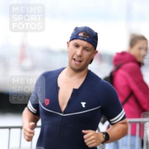 16.08.2026 - KN Förde Triathlon 2026 Antke Förster http://msf.ph/oto/10003773 16.08.2026 11:44:19 Laufen 337 meine-sportfotos.de