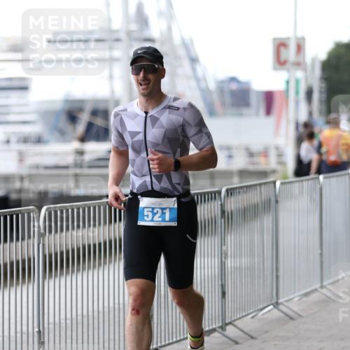 16.08.2026 - KN Förde Triathlon 2026 Antke Förster http://msf.ph/oto/10003778 16.08.2026 13:28:47 Laufen 521 meine-sportfotos.de