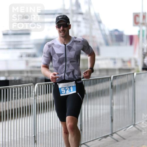 16.08.2026 - KN Förde Triathlon 2026 Antke Förster http://msf.ph/oto/10003782 16.08.2026 13:28:48 Laufen 521 meine-sportfotos.de