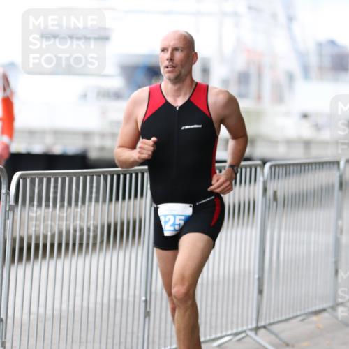 16.08.2026 - KN Förde Triathlon 2026 Antke Förster http://msf.ph/oto/10003785 16.08.2026 11:44:27 Laufen 25 meine-sportfotos.de