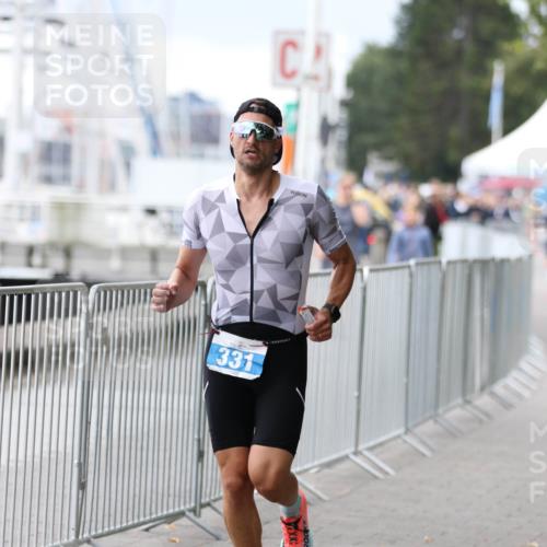 16.08.2026 - KN Förde Triathlon 2026 Antke Förster http://msf.ph/oto/10003801 16.08.2026 11:44:51 Laufen 331 meine-sportfotos.de