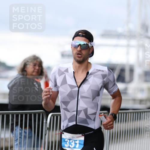 16.08.2026 - KN Förde Triathlon 2026 Antke Förster http://msf.ph/oto/10003809 16.08.2026 11:44:52 Laufen 331 meine-sportfotos.de
