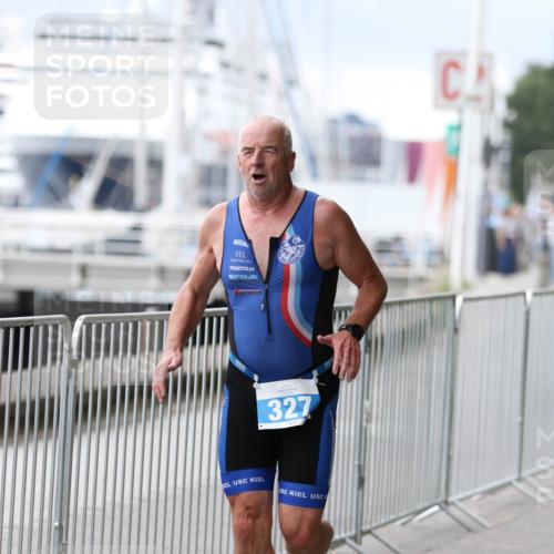 16.08.2026 - KN Förde Triathlon 2026 Antke Förster http://msf.ph/oto/10003853 16.08.2026 11:45:41 Laufen 327 meine-sportfotos.de