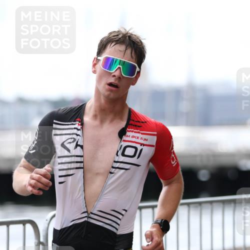 16.08.2026 - KN Förde Triathlon 2026 Antke Förster http://msf.ph/oto/10003878 16.08.2026 13:29:27 Laufen 01, 504 meine-sportfotos.de
