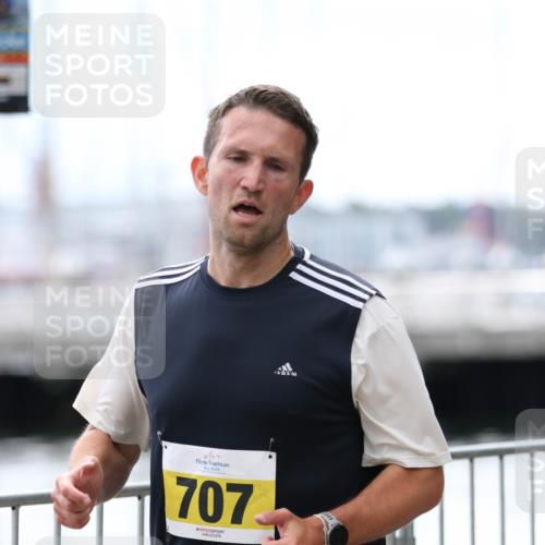 16.08.2026 - KN Förde Triathlon 2026 Antke Förster http://msf.ph/oto/10003922 16.08.2026 13:29:40 Laufen 2026, 707 meine-sportfotos.de