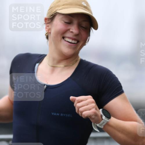 16.08.2026 - KN Förde Triathlon 2026 Antke Förster http://msf.ph/oto/10003952 16.08.2026 10:06:16 Laufen 2 meine-sportfotos.de