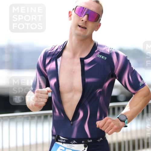16.08.2026 - KN Förde Triathlon 2026 Antke Förster http://msf.ph/oto/10003990 16.08.2026 13:30:49 Laufen 2026, 552, 3, 3 meine-sportfotos.de
