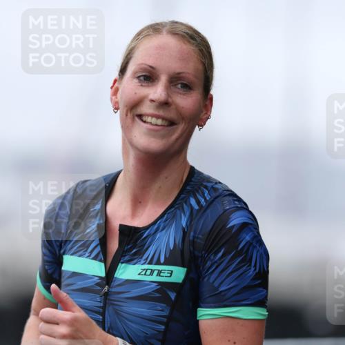 16.08.2026 - KN Förde Triathlon 2026 Antke Förster http://msf.ph/oto/10004076 16.08.2026 10:07:34 Laufen 7, 48, 1, 50, 5, 15, 165, 3 meine-sportfotos.de