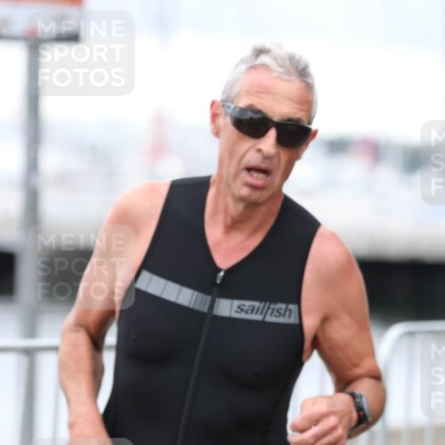 16.08.2026 - KN Förde Triathlon 2026 Antke Förster http://msf.ph/oto/10004213 16.08.2026 11:48:55 Laufen 804 meine-sportfotos.de