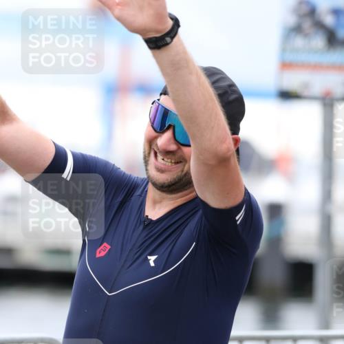 16.08.2026 - KN Förde Triathlon 2026 Antke Förster http://msf.ph/oto/10004237 16.08.2026 11:49:00 Laufen 2026, 328 meine-sportfotos.de