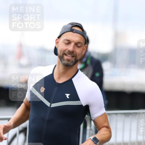 16.08.2026 - KN Förde Triathlon 2026 Antke Förster http://msf.ph/oto/10004249 16.08.2026 11:49:03 Laufen 359 meine-sportfotos.de