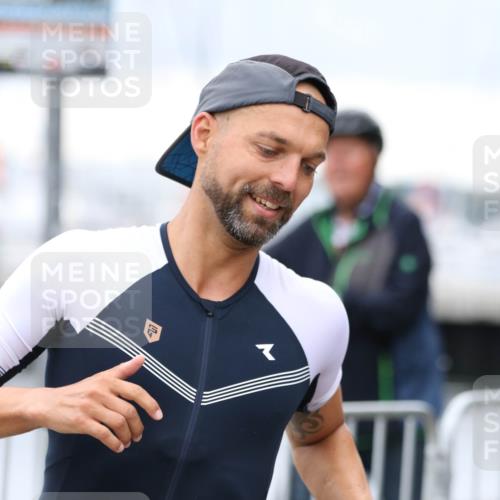 16.08.2026 - KN Förde Triathlon 2026 Antke Förster http://msf.ph/oto/10004253 16.08.2026 11:49:03 Laufen 359 meine-sportfotos.de