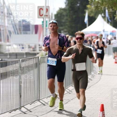 16.08.2026 - KN Förde Triathlon 2026 Antke Förster http://msf.ph/oto/10004278 16.08.2026 13:33:10 Laufen 558 meine-sportfotos.de