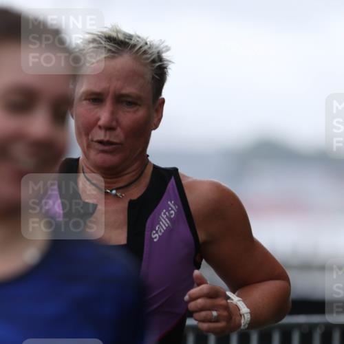 16.08.2026 - KN Förde Triathlon 2026 Antke Förster http://msf.ph/oto/10004316 16.08.2026 10:09:55 Laufen  meine-sportfotos.de