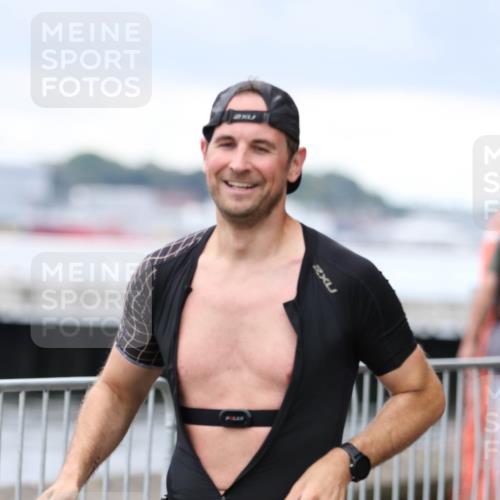 16.08.2026 - KN Förde Triathlon 2026 Antke Förster http://msf.ph/oto/10004357 16.08.2026 11:49:43 Laufen 2 meine-sportfotos.de