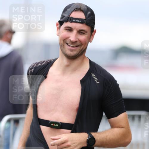 16.08.2026 - KN Förde Triathlon 2026 Antke Förster http://msf.ph/oto/10004361 16.08.2026 11:49:43 Laufen 2 meine-sportfotos.de