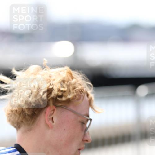 16.08.2026 - KN Förde Triathlon 2026 Antke Förster http://msf.ph/oto/10004434 16.08.2026 13:34:05 Laufen  meine-sportfotos.de