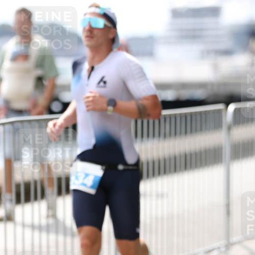 16.08.2026 - KN Förde Triathlon 2026 Antke Förster http://msf.ph/oto/10004454 16.08.2026 13:34:11 Laufen 34 meine-sportfotos.de