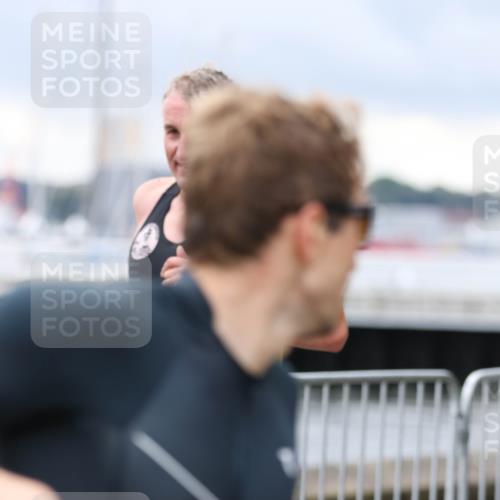 16.08.2026 - KN Förde Triathlon 2026 Antke Förster http://msf.ph/oto/10004533 16.08.2026 11:50:44 Laufen  meine-sportfotos.de