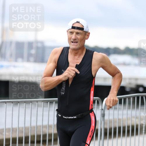 16.08.2026 - KN Förde Triathlon 2026 Antke Förster http://msf.ph/oto/10004645 16.08.2026 11:51:27 Laufen 2, 2, 2, 2, 5 meine-sportfotos.de