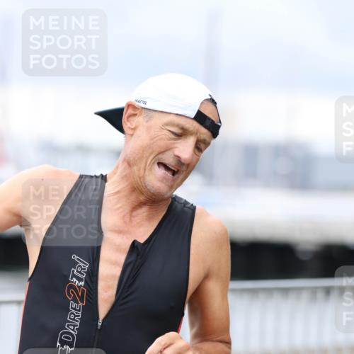 16.08.2026 - KN Förde Triathlon 2026 Antke Förster http://msf.ph/oto/10004657 16.08.2026 11:51:29 Laufen 2 meine-sportfotos.de
