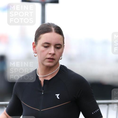 16.08.2026 - KN Förde Triathlon 2026 Antke Förster http://msf.ph/oto/10004684 16.08.2026 10:12:00 Laufen 201, 02, 6, 400 meine-sportfotos.de