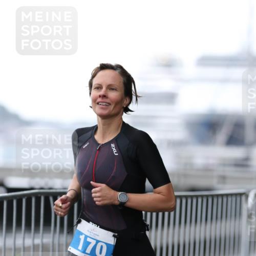 16.08.2026 - KN Förde Triathlon 2026 Antke Förster http://msf.ph/oto/10004748 16.08.2026 10:12:39 Laufen 2, 170 meine-sportfotos.de