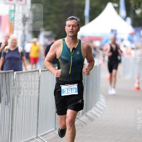 16.08.2026 - KN Förde Triathlon 2026 Antke Förster http://msf.ph/oto/10004769 16.08.2026 11:52:03 Laufen 390 meine-sportfotos.de