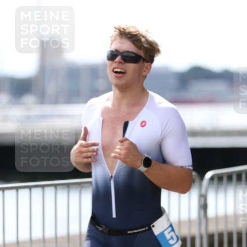 16.08.2026 - KN Förde Triathlon 2026 Antke Förster http://msf.ph/oto/10004774 16.08.2026 13:36:48 Laufen 5 meine-sportfotos.de