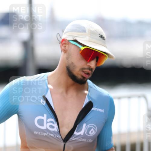 16.08.2026 - KN Förde Triathlon 2026 Antke Förster http://msf.ph/oto/10004822 16.08.2026 13:37:09 Laufen 53 meine-sportfotos.de