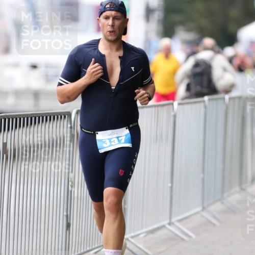 16.08.2026 - KN Förde Triathlon 2026 Antke Förster http://msf.ph/oto/10004833 16.08.2026 11:52:25 Laufen 337 meine-sportfotos.de