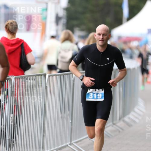 16.08.2026 - KN Förde Triathlon 2026 Antke Förster http://msf.ph/oto/10004909 16.08.2026 11:52:48 Laufen 319 meine-sportfotos.de