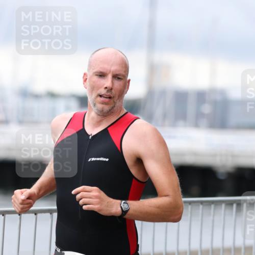 16.08.2026 - KN Förde Triathlon 2026 Antke Förster http://msf.ph/oto/10004921 16.08.2026 11:52:51 Laufen 25 meine-sportfotos.de